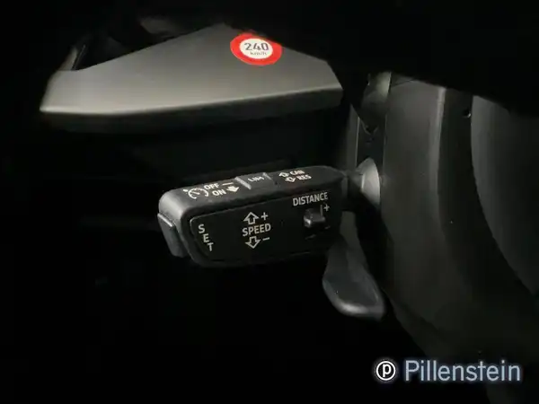 AUDI A3 LIMOUSINE (9/15)