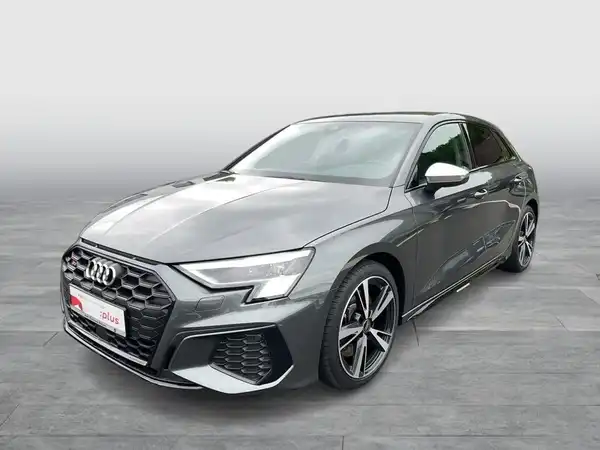 AUDI S3 (1/21)