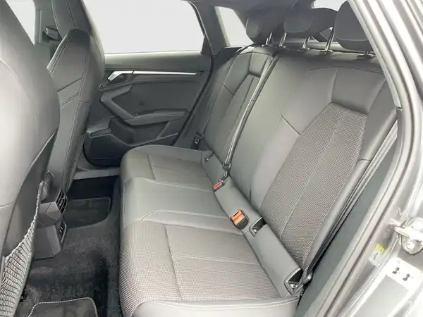 AUDI S3 (14/21)