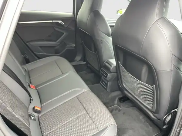 AUDI S3 (17/21)