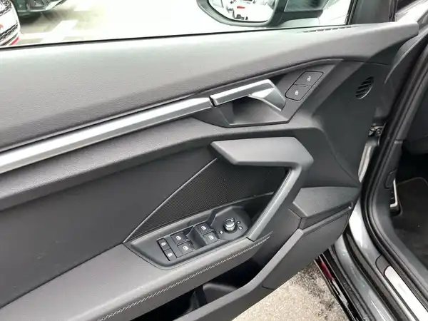 AUDI S3 (18/21)