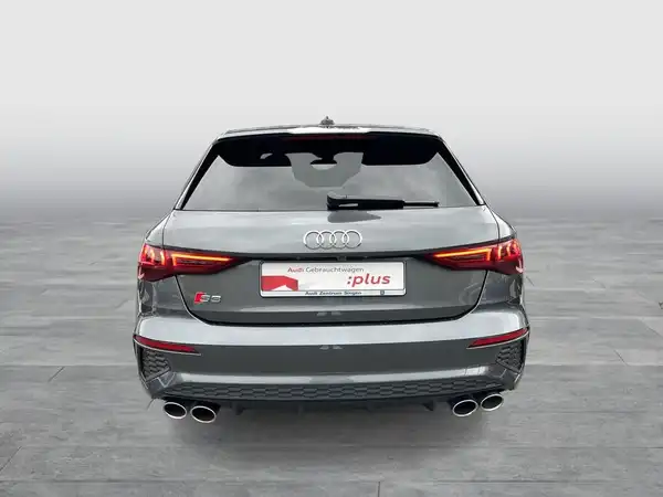 AUDI S3 (4/21)