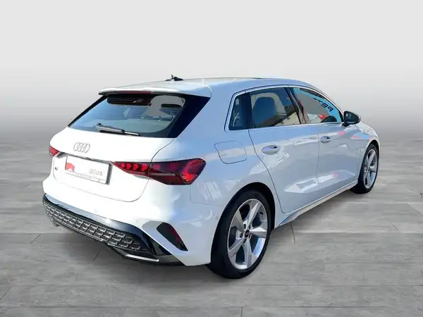 AUDI A3 SPORTBACK (5/17)