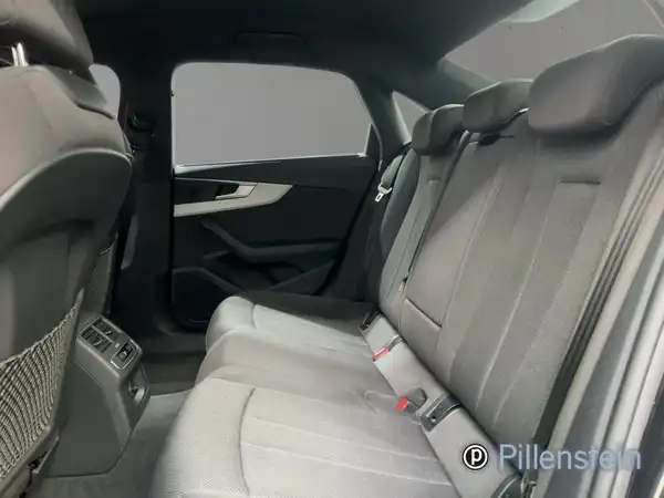 AUDI A4 LIMOUSINE (12/15)