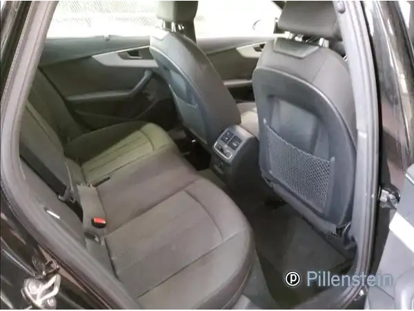 AUDI A4 LIMOUSINE (8/8)