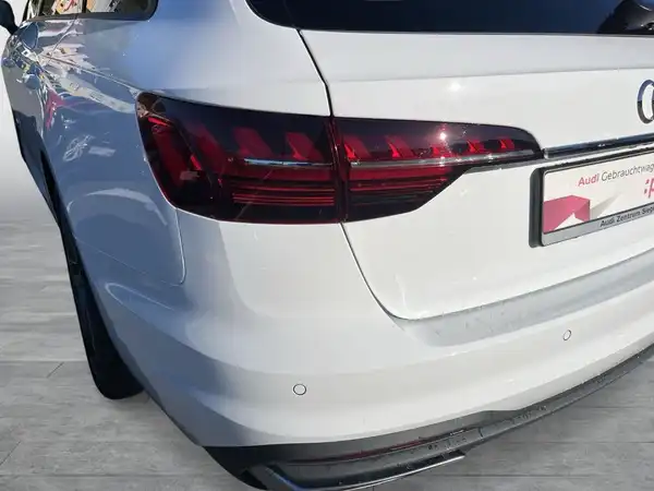 AUDI A4 AVANT (22/25)