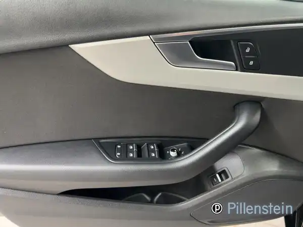 AUDI A4 AVANT (9/17)