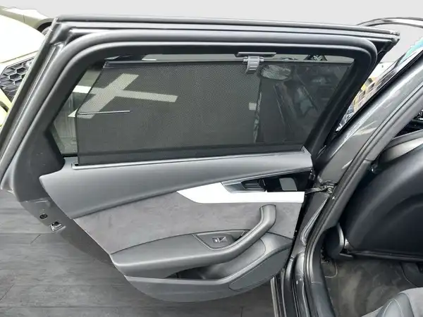 AUDI S4 AVANT (18/24)