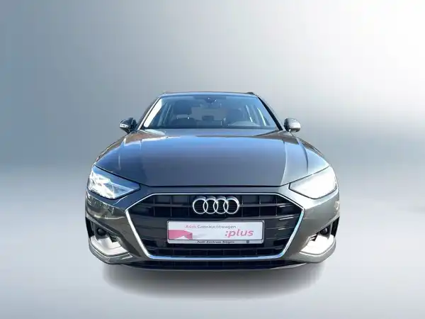 AUDI A4 AVANT (11/19)