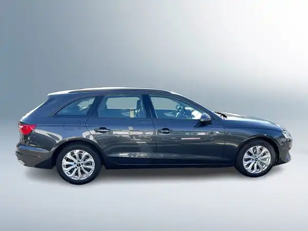 AUDI A4 AVANT (9/19)