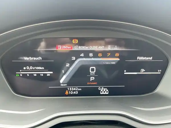 AUDI A4 AVANT (12/22)