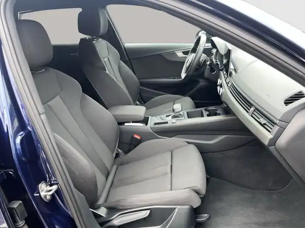 AUDI A4 AVANT (16/22)