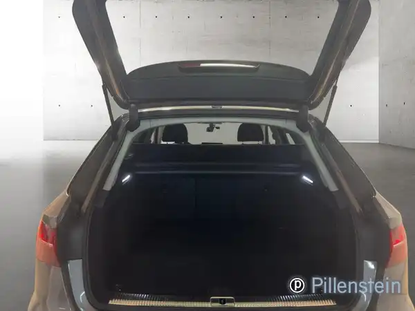 AUDI A4 AVANT (16/17)