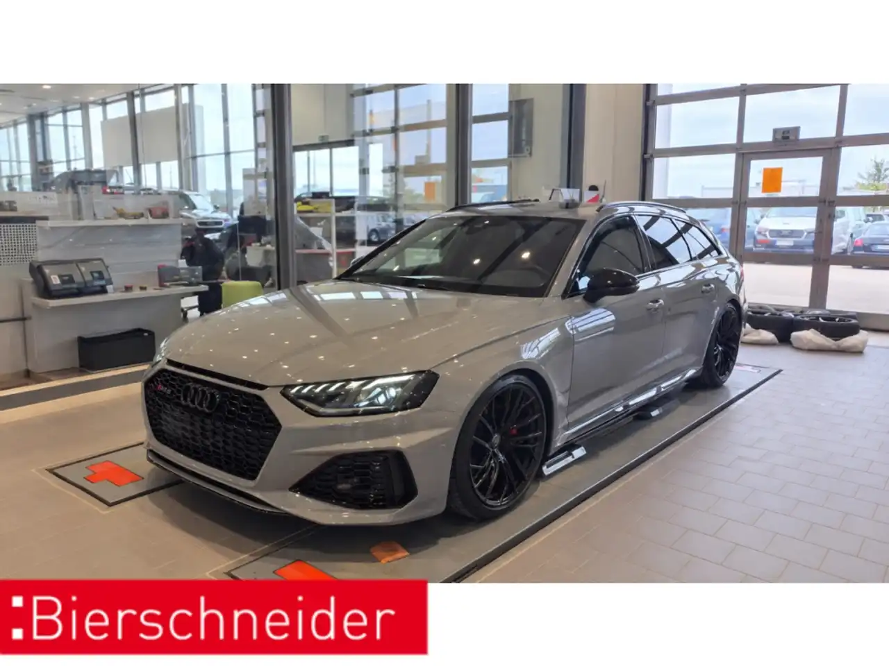 Audi RS 4 Avant 2023