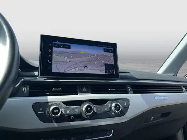 AUDI A4 AVANT (19/21)