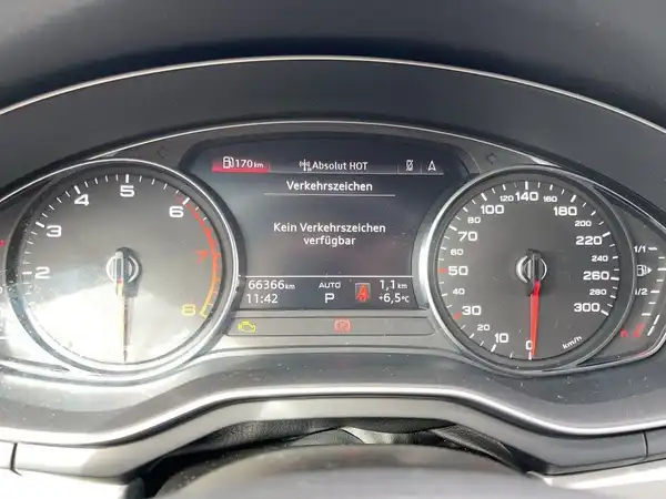 AUDI A4 ALLROAD (13/19)