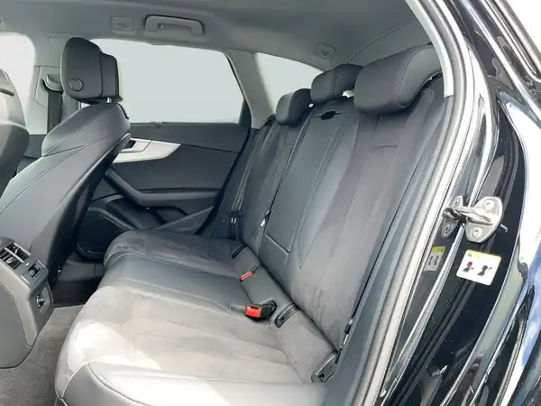AUDI A4 ALLROAD (15/19)