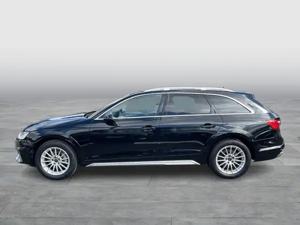 AUDI A4 ALLROAD (3/19)