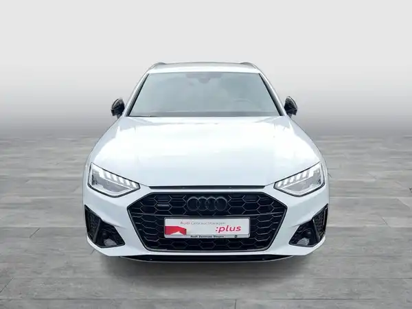 AUDI A4 AVANT (10/22)
