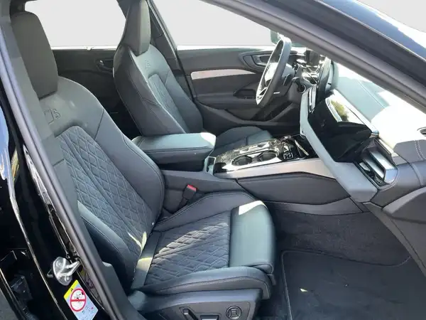AUDI A5 (16/18)