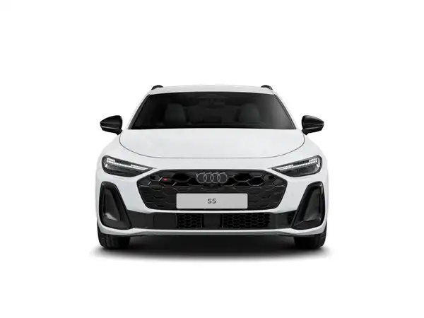 Es handelt sich um ein Bild eines weißen AUDI S5, von der Seite aufgenommen, und zeigt das Fahrzeug in einer normalen Ansicht.