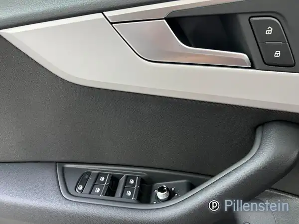 AUDI A5 SPORTBACK (14/16)