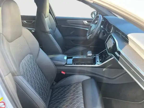 AUDI S6 AVANT (21/23)