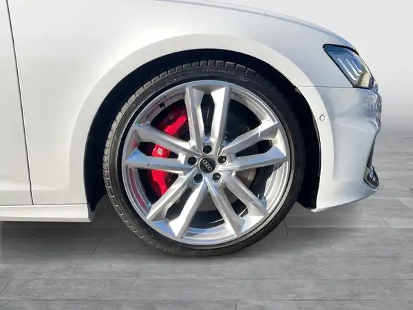 AUDI S6 AVANT (9/23)