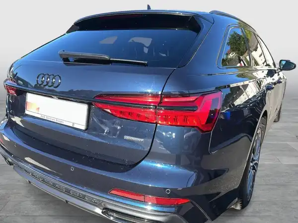 AUDI A6 AVANT (18/24)