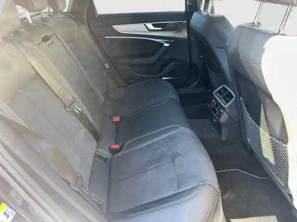 AUDI A6 AVANT (19/24)