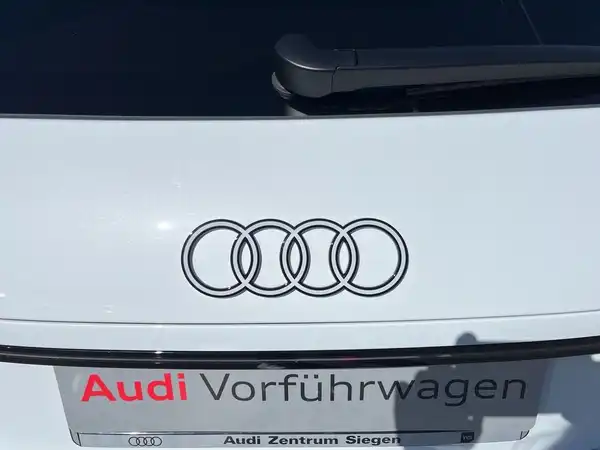 AUDI A6 AVANT (17/23)