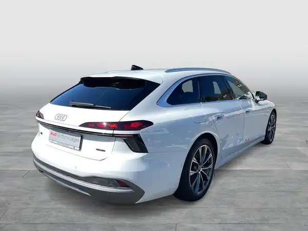 AUDI A6 AVANT (5/23)