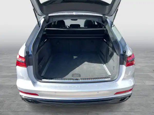 AUDI A6 AVANT (15/18)