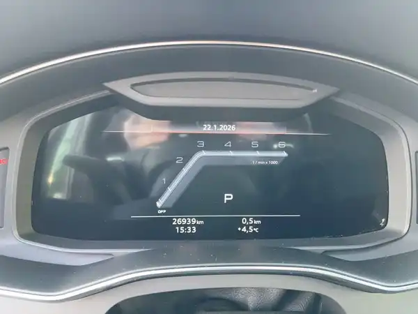 AUDI S6 AVANT (13/20)