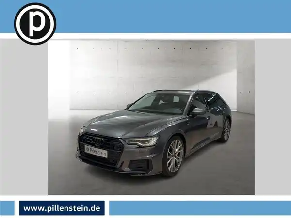 Das Bild zeigt einen grauen AUDI A6 AVANT von der Seite. Es enthält das Händlerlogo und hat markante Texteinblendungen.