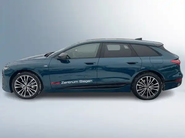AUDI A6 AVANT E-TRON (2/21)