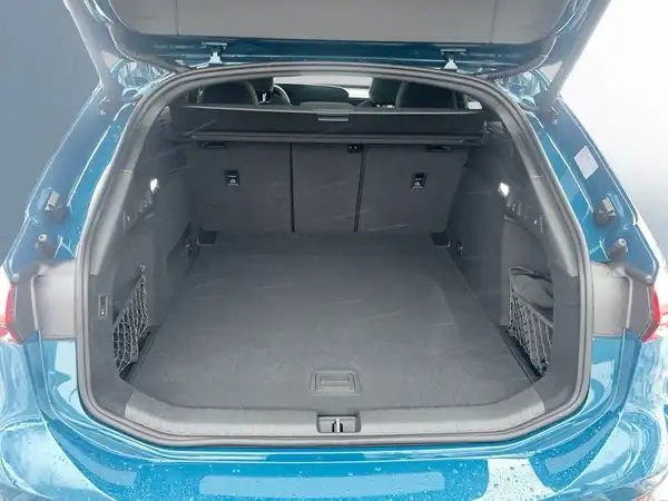 AUDI A6 AVANT E-TRON (15/21)