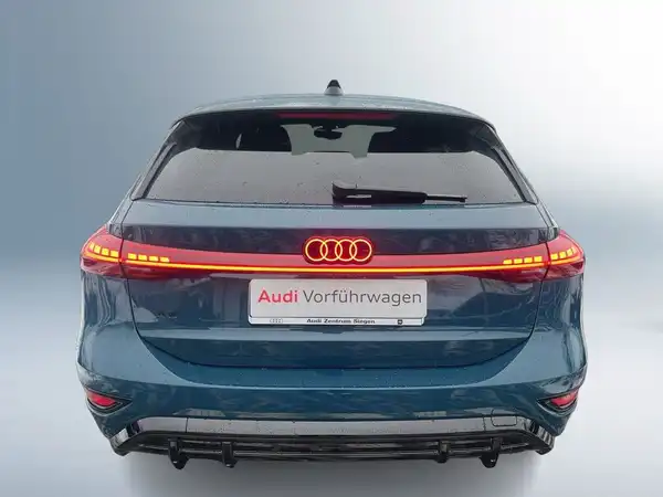 AUDI A6 AVANT E-TRON (4/21)