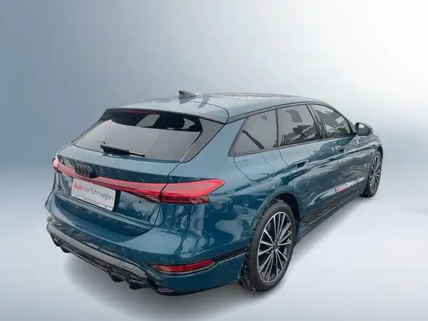 AUDI A6 AVANT E-TRON (5/21)