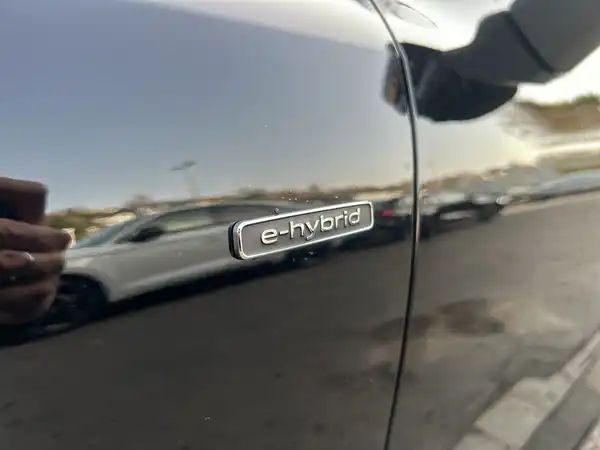 AUDI A6 AVANT (27/29)