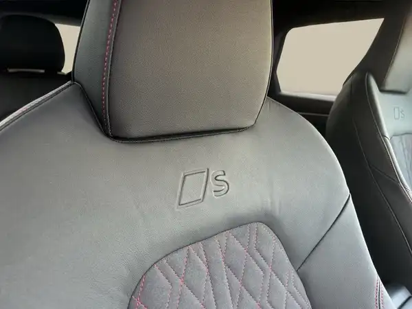 AUDI A6 AVANT (29/29)