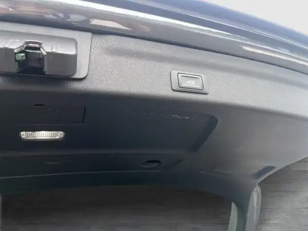 AUDI A6 AVANT (17/29)