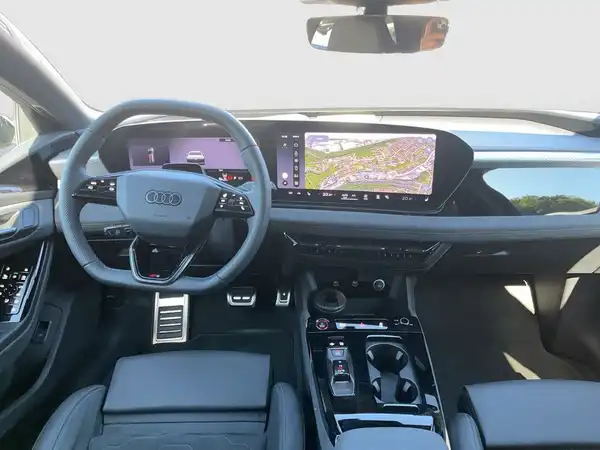 AUDI A6 AVANT E-TRON (14/24)