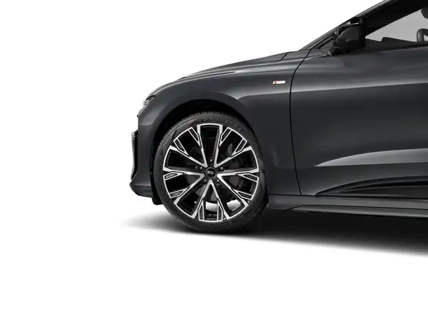 AUDI A6 AVANT E-TRON (3/13)