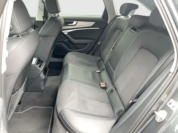 AUDI A6 AVANT (15/24)