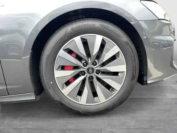 AUDI A6 AVANT (10/24)