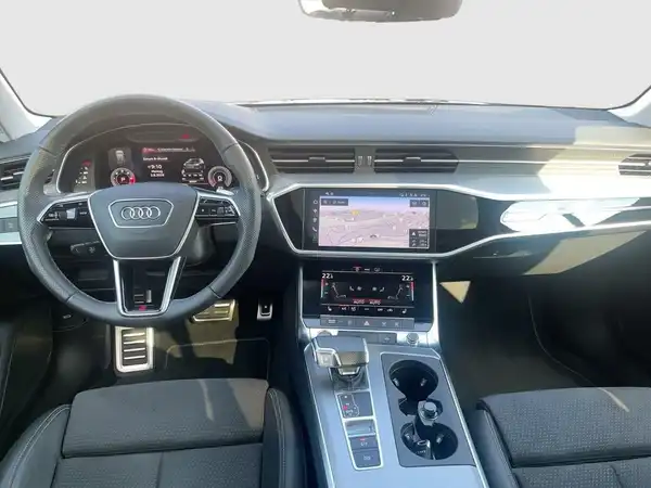AUDI S6 AVANT (13/20)