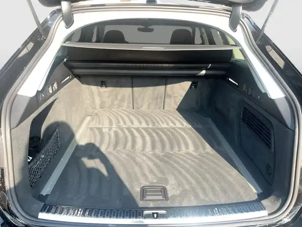 AUDI S6 AVANT (15/20)
