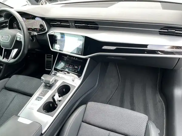 AUDI A6 AVANT (19/24)