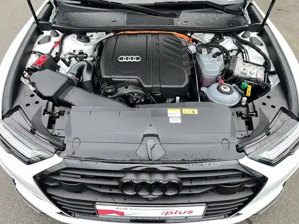 AUDI A6 AVANT (22/24)